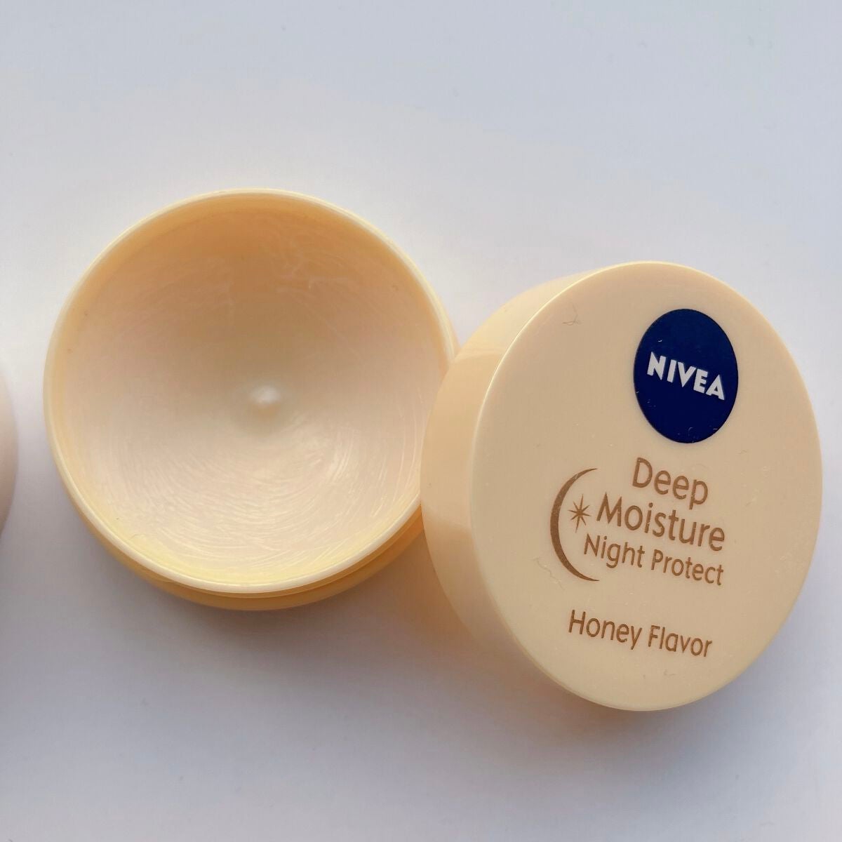 ディープモイスチャーナイトプロテクト 無香料/ニベア/リップマスクを使ったクチコミ(3枚目)