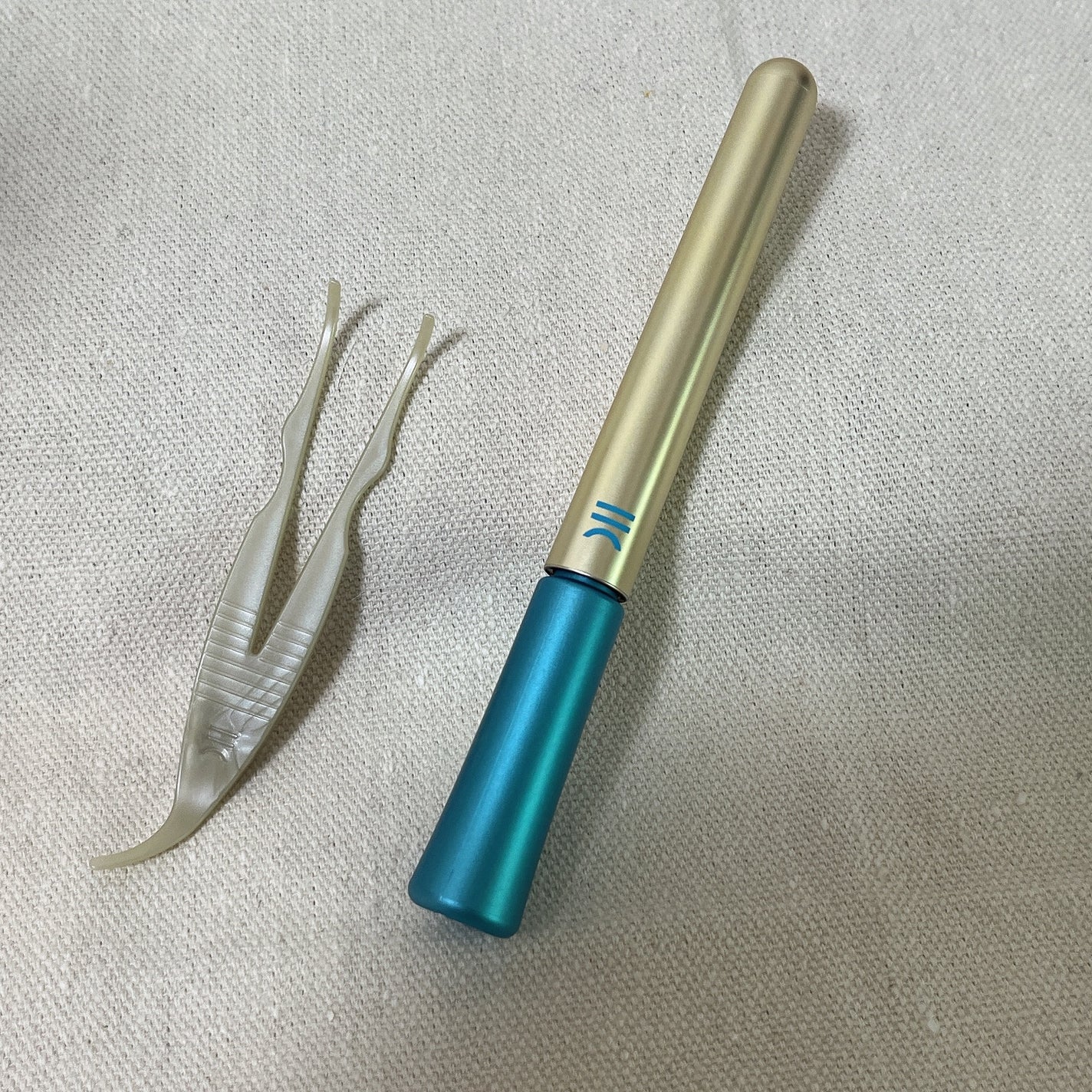 TWOOLダブルアイリッドハイブリットフィルム/SHOBIDO/二重まぶた用アイテムを使ったクチコミ(7枚目)