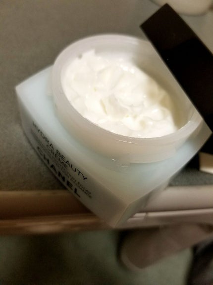 イドゥラ ビューティ クリーム/CHANEL/フェイスクリームを使ったクチコミ(2枚目)