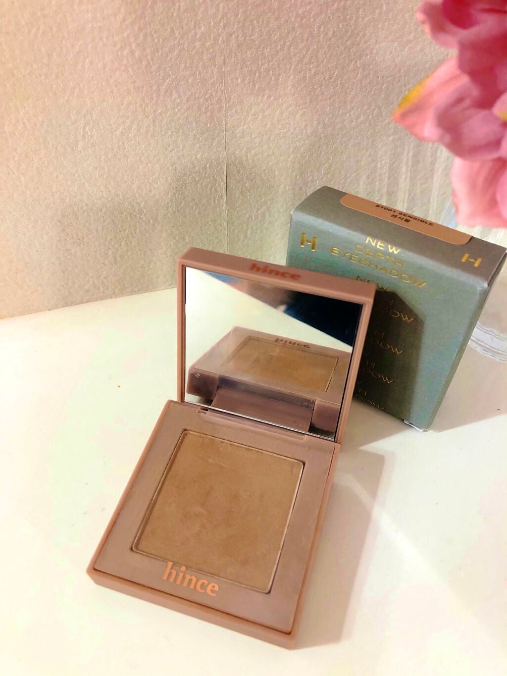 ニューデップスアイシャドウ/hince/単色アイシャドウを使ったクチコミ(2枚目)