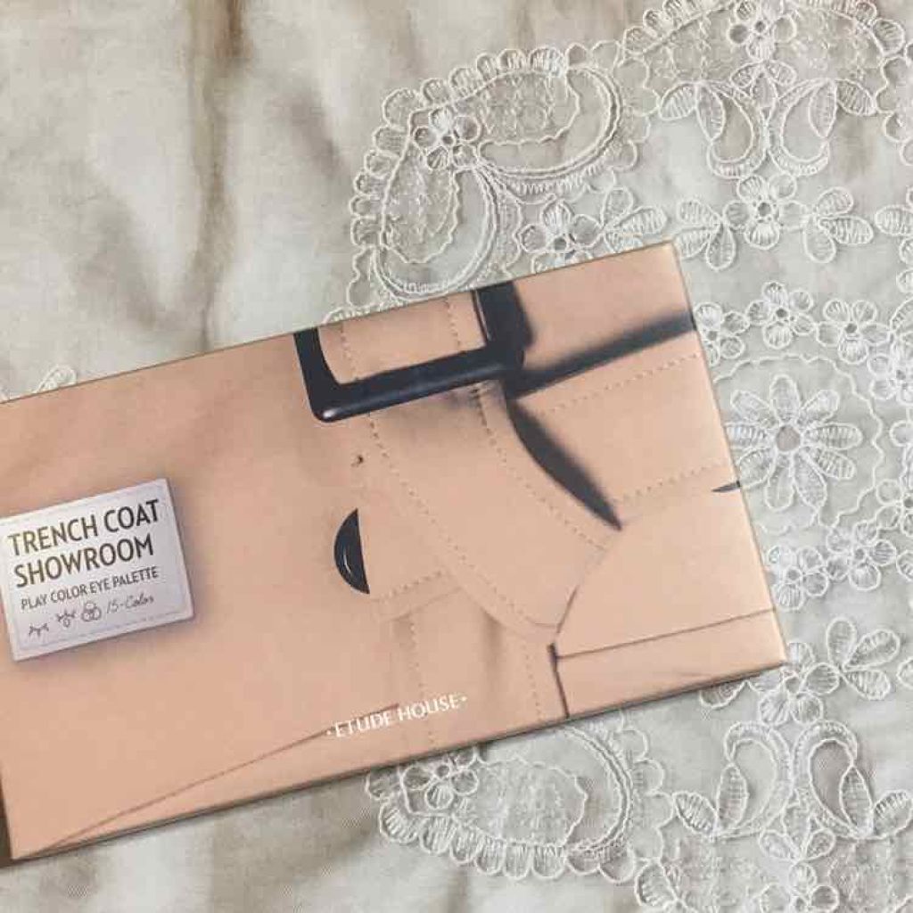 プレイカラーアイパレット トレンチコートショールーム/ETUDE/アイシャドウパレットを使ったクチコミ（2枚目）