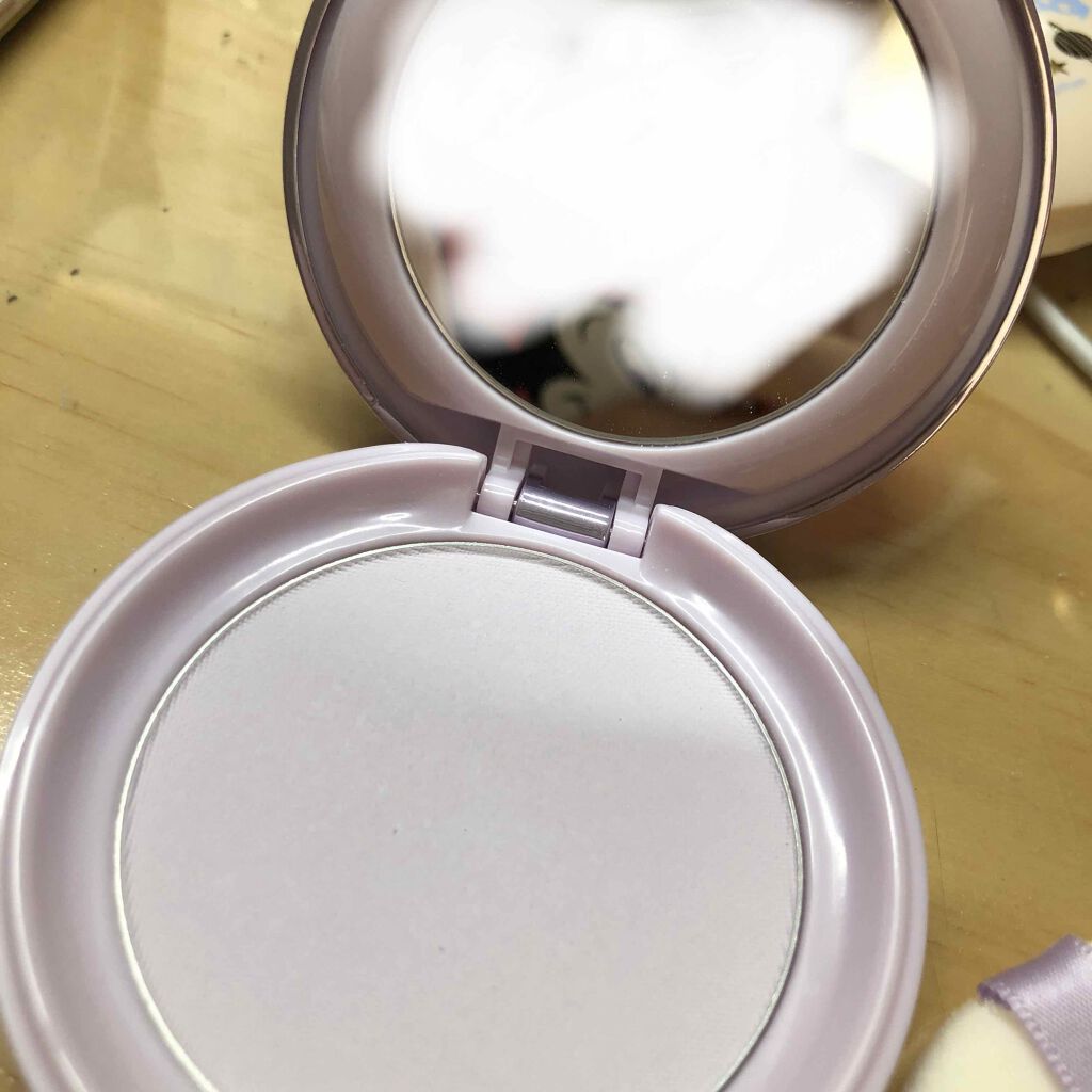 パラソーラ イルミスキン フェイスパウダー UV/ナリスアップ/プレストパウダーを使ったクチコミ(2枚目)