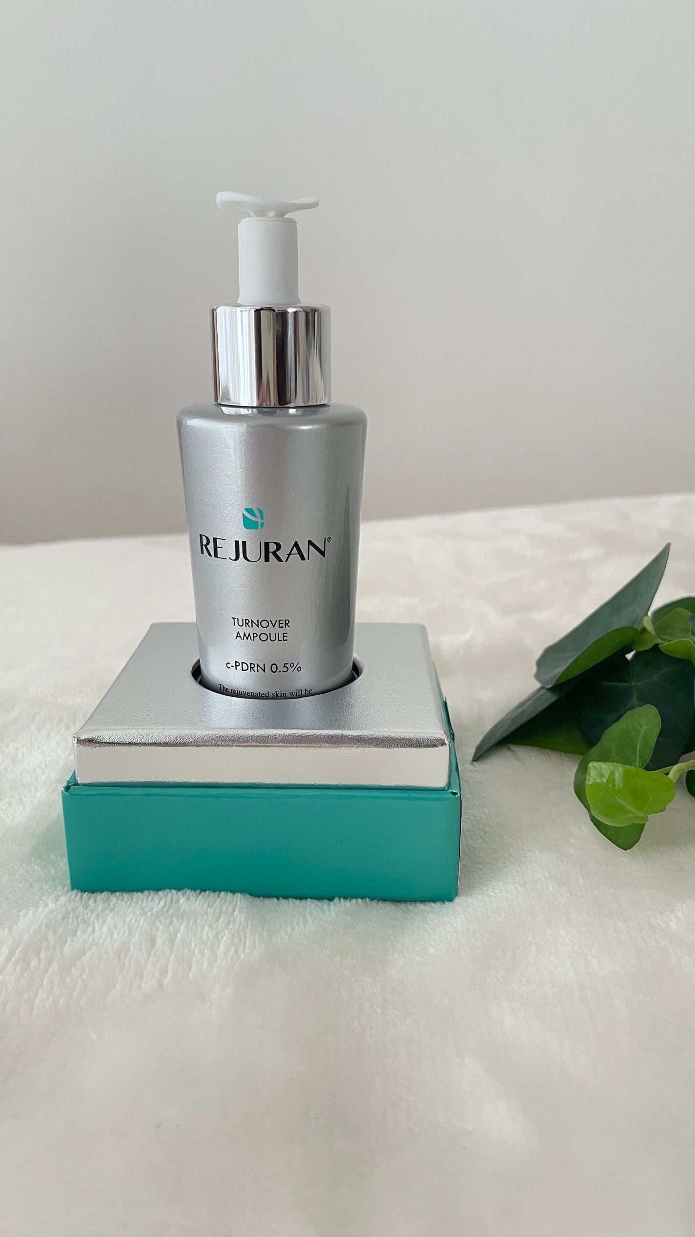 REJURAN ターンオーバーアンプル/REJURAN COSMETICS/美容液を使ったクチコミ(3枚目)