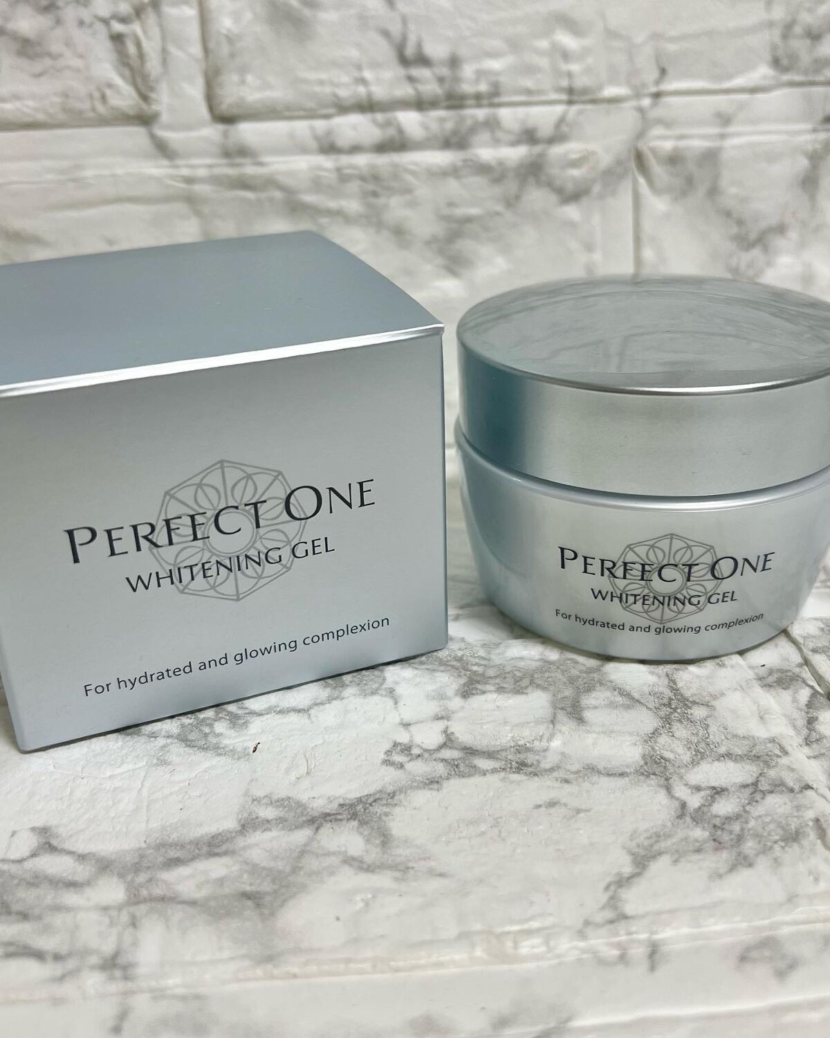 パーフェクトワン 薬用ホワイトニングジェル/パーフェクトワン/オールインワン化粧品を使ったクチコミ（2枚目）