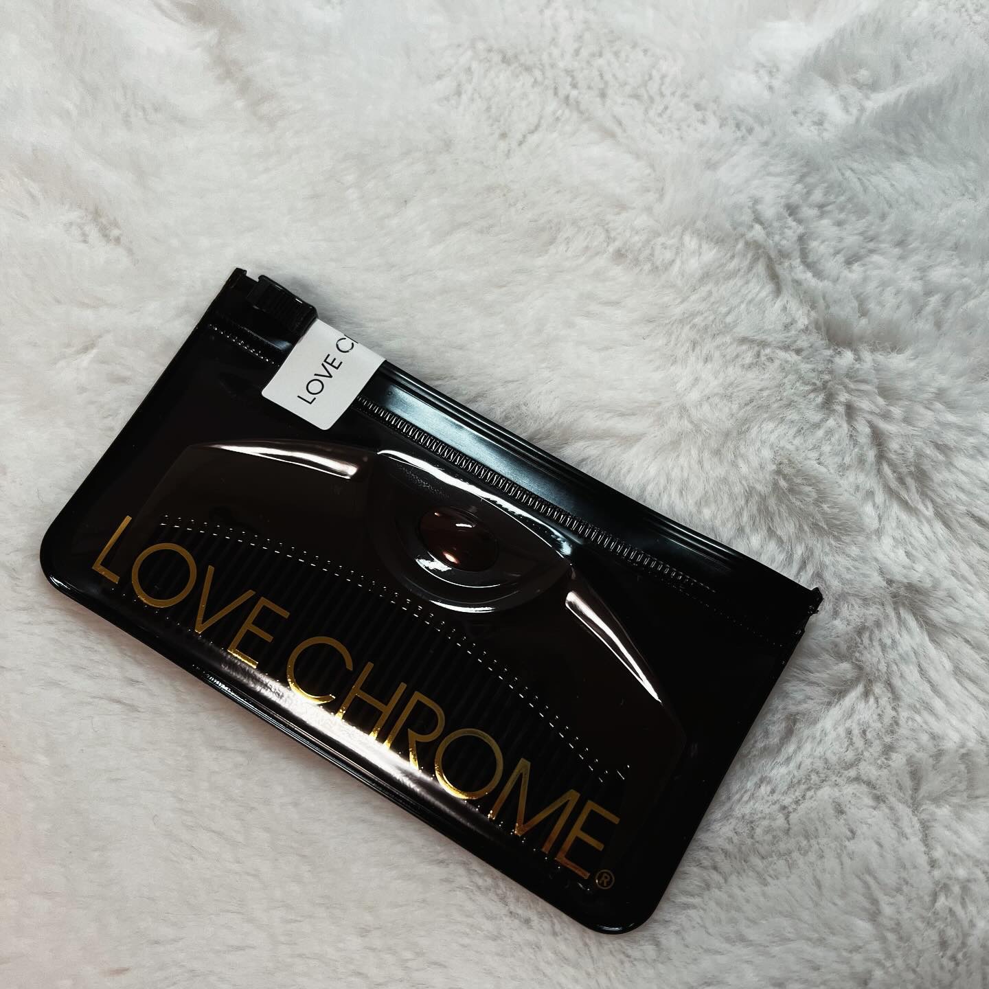 PG ツキ プレミアムブラック/LOVECHROME/ヘアコームを使ったクチコミ（2枚目）