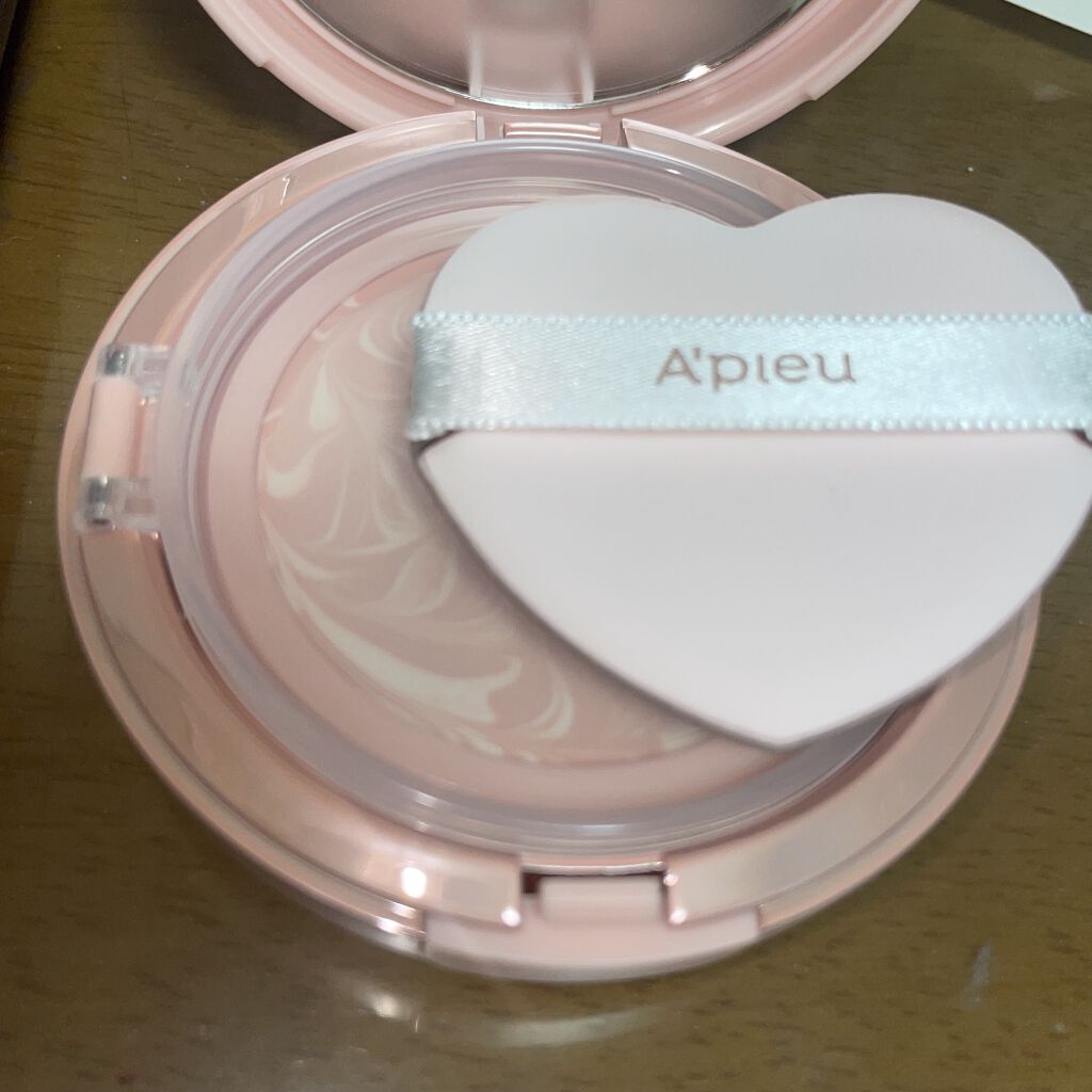 ジューシーパン スキンケアプライマー/A’pieu/化粧下地を使ったクチコミ（3枚目）