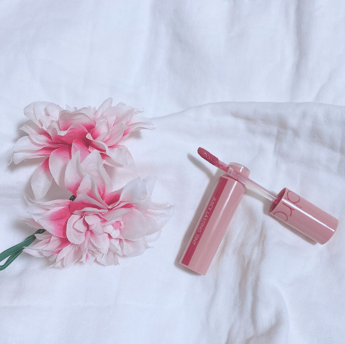 ジューシーラスティングティント/rom&nd/リップティントを使ったクチコミ（2枚目）