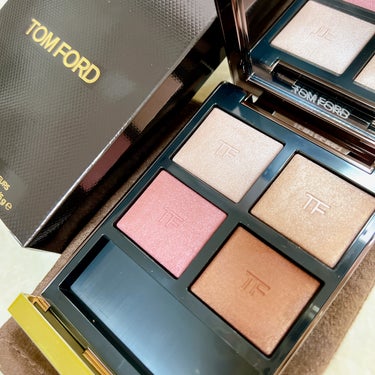 アイ カラー クォード BP01 BELLE DE PECHE/TOM FORD BEAUTY/パウダーアイシャドウを使ったクチコミ（1枚目）