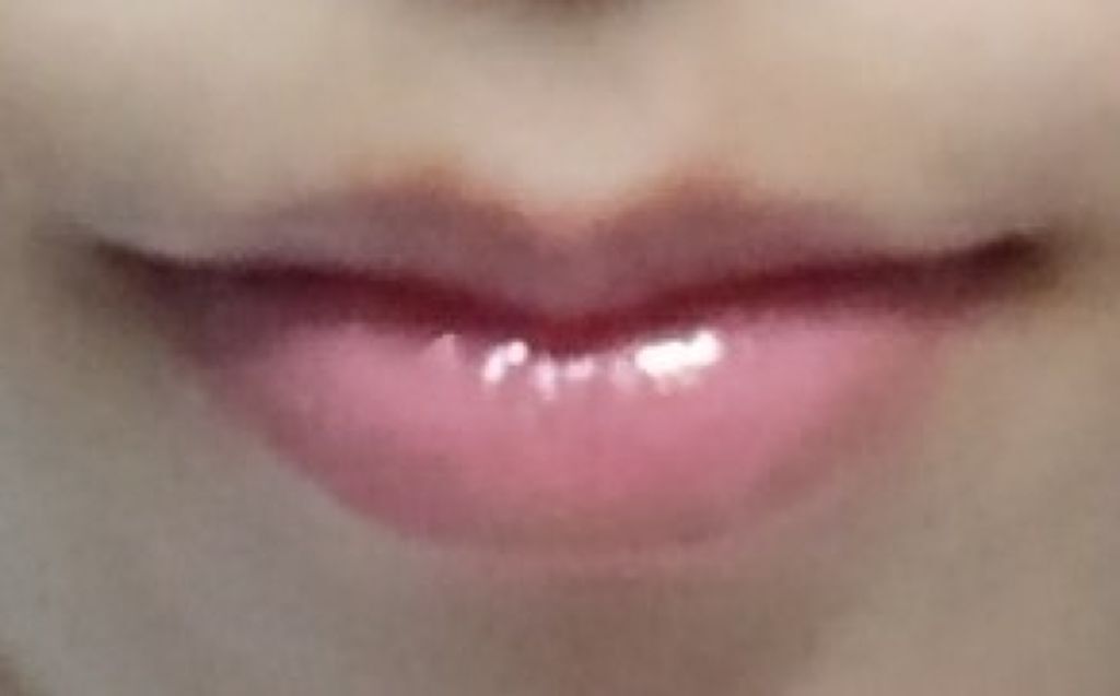 カラーエナメルグロス/KATE/リップグロスを使ったクチコミ（2枚目）