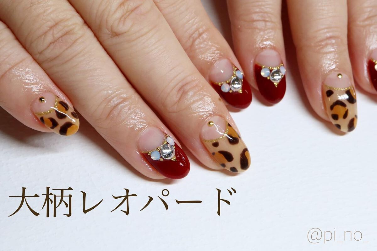 shino on LIPS 「深みのあるボルドーが可愛いおおぶりなレオパードネイルです☺︎お..」(1枚目)