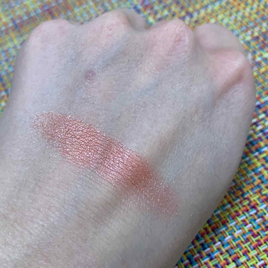 アリュールド シングル アイシャドウ/DAZZSHOP/単色アイシャドウを使ったクチコミ（3枚目）