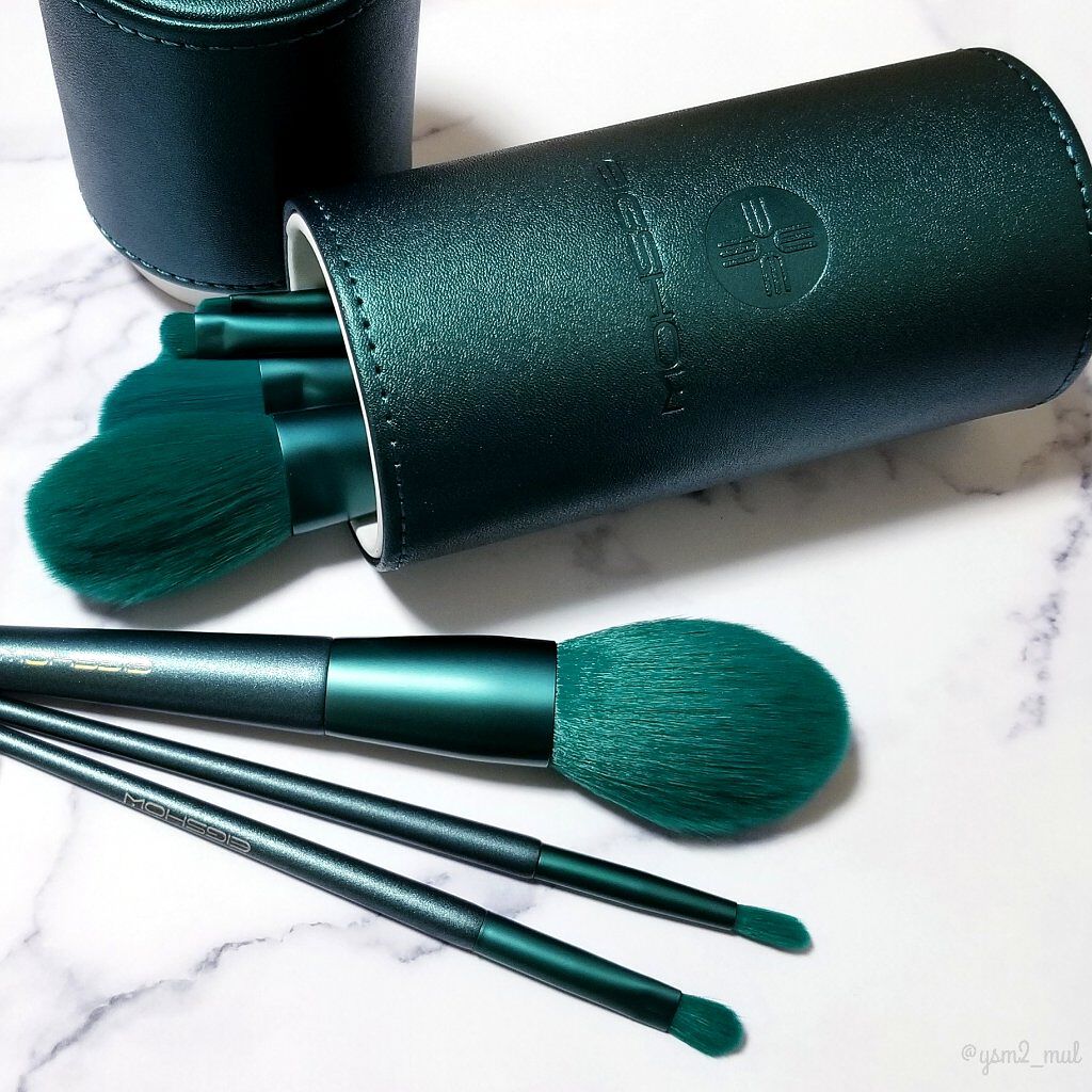 試してみた】メイクブラシ 8本セット(グリーン) レザー風化粧ボックス