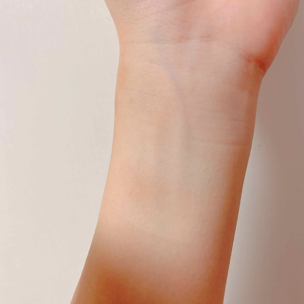 ブラーパウダーパクト ラベンダーエディション 23号/EGLIPS/化粧下地を使ったクチコミ（3枚目）