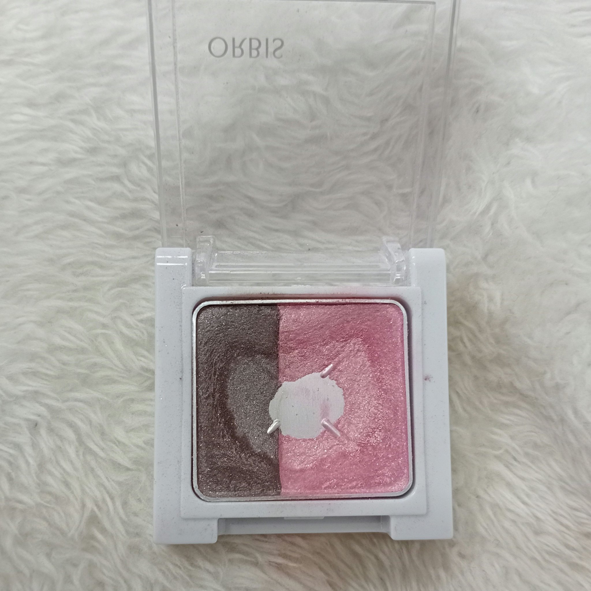 ツイングラデーションアイカラー シュガーストーム/オルビス/アイシャドウパレットを使ったクチコミ（2枚目）