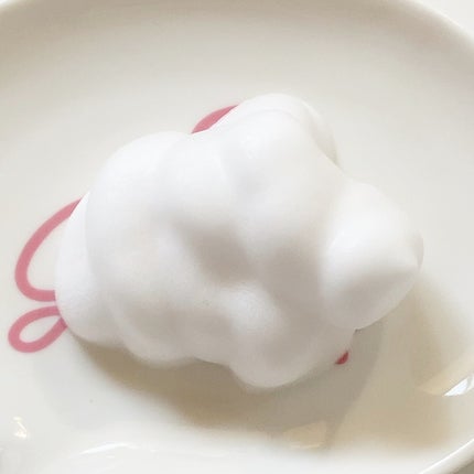 chiyo36 on LIPS 「洗顔は押し洗いで、なるべく摩擦無しが理想な私。なので洗顔の泡は..」(5枚目)