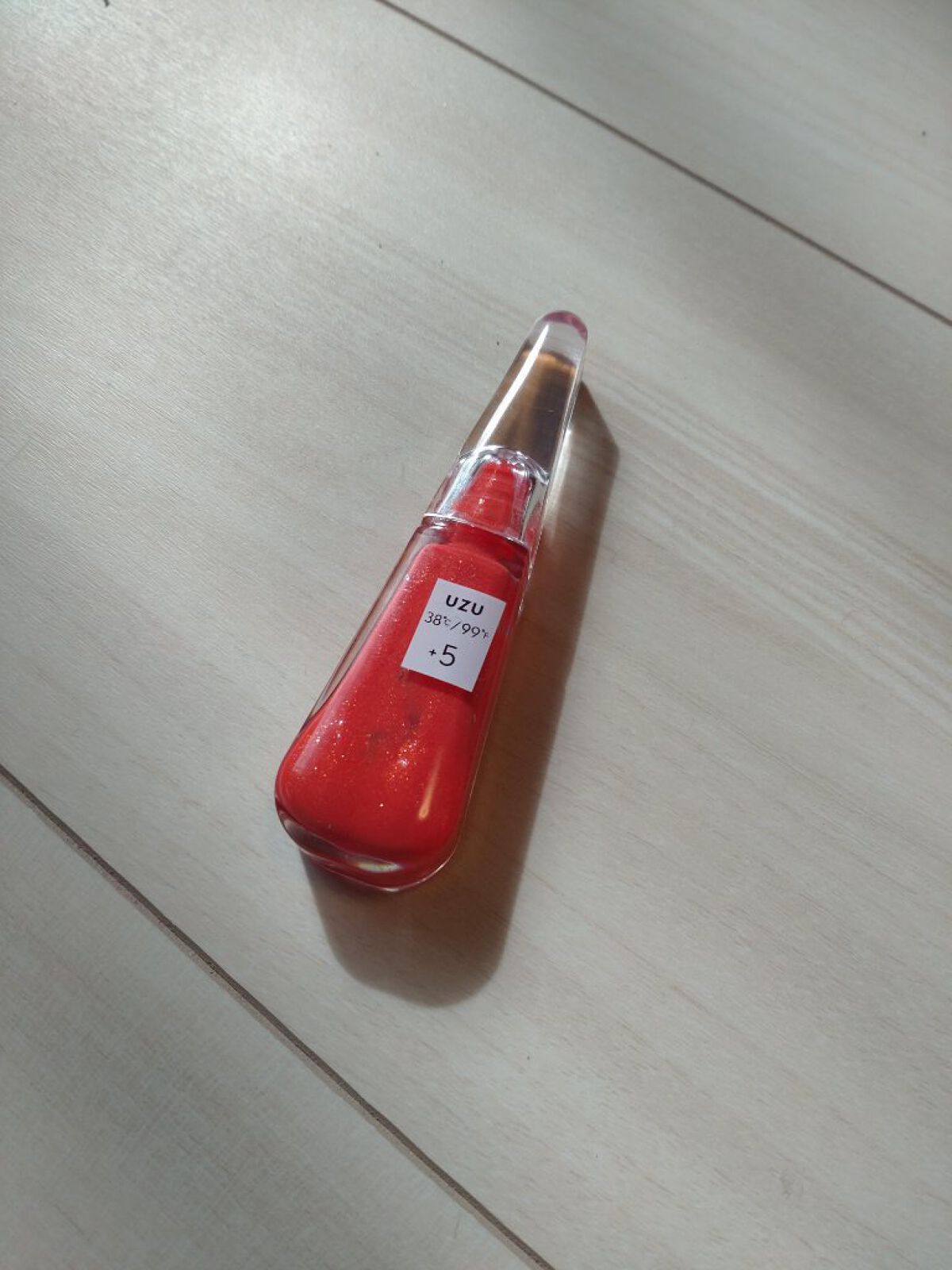 38°C / 99°F リップトリートメント (リップ美容液)/UZU BY FLOWFUSHI/リップケアを使ったクチコミ（1枚目）