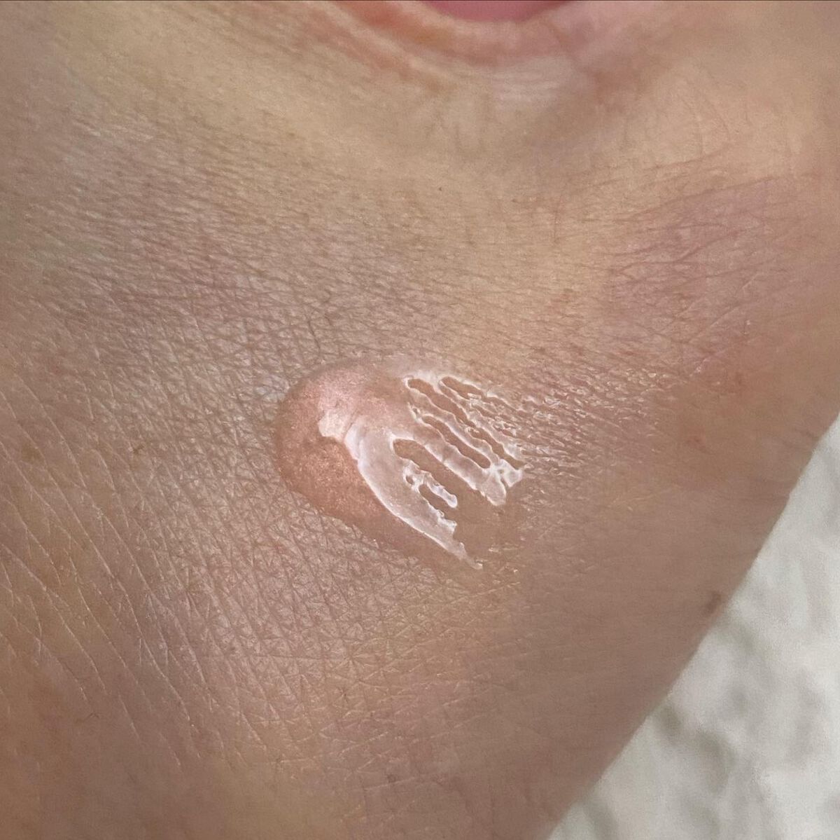 バランシングリップセラム/Joliyen/リップ美容液を使ったクチコミ（3枚目）