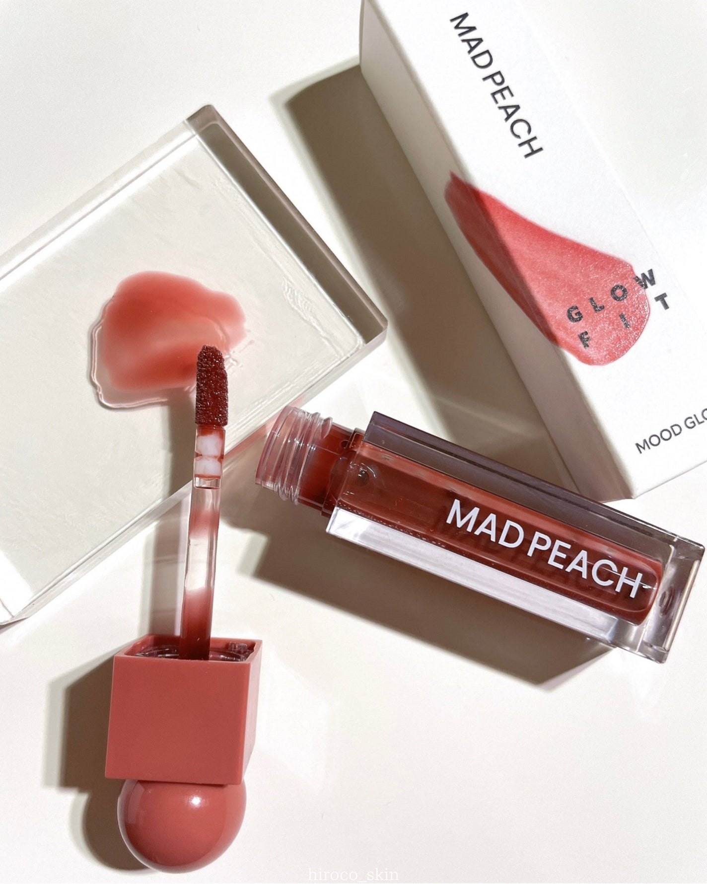 マッドピーチグロウフィットムードグロス/MAD PEACH/リップグロスを使ったクチコミ(2枚目)