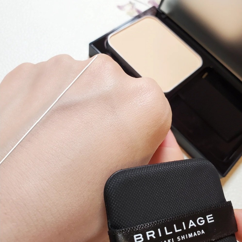 パウダリーファンデーション レジェンダリー グロウ/ブリリアージュ/パウダーファンデーションを使ったクチコミ（3枚目）
