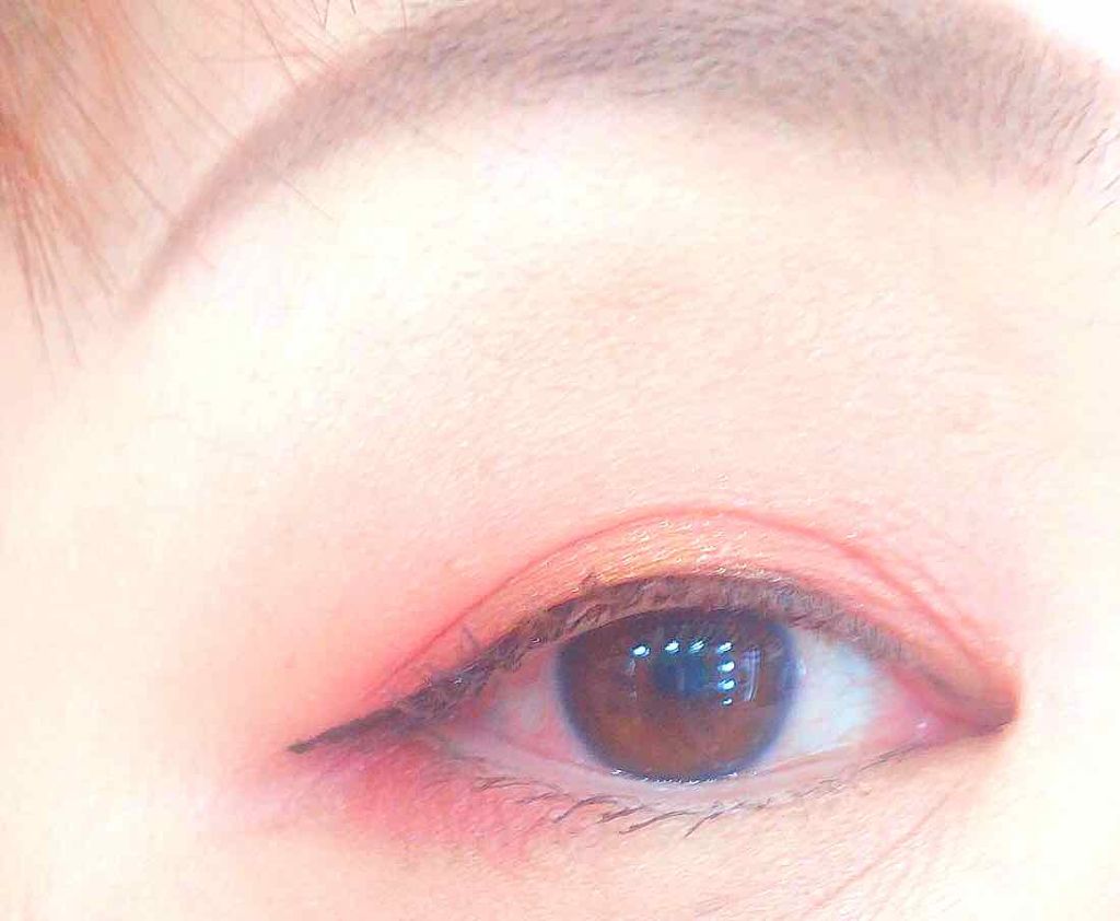 ロレアル パリ パリエレクトリックナイト アイシャドウ パレットのクチコミ「パッケージがめっちゃ可愛いパレット♡♡

発色がいいけど伸びも良いので使いやすいです。
まっと.....」（3枚目）