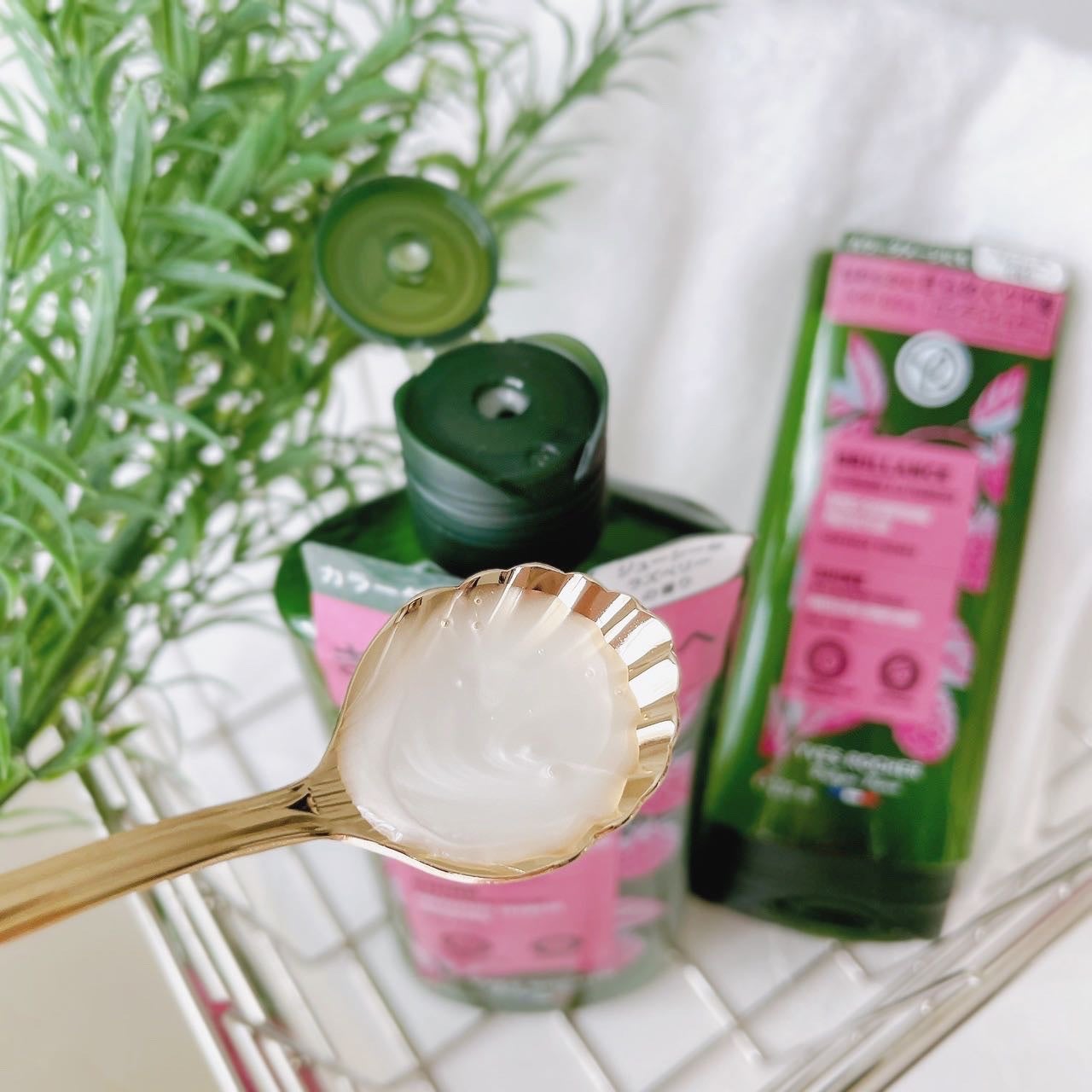 ヘルシースカルプ シャンプー/コンディショナー 〈シルキーシャイン〉/イヴ・ロシェ/市販シャンプーを使ったクチコミ(2枚目)