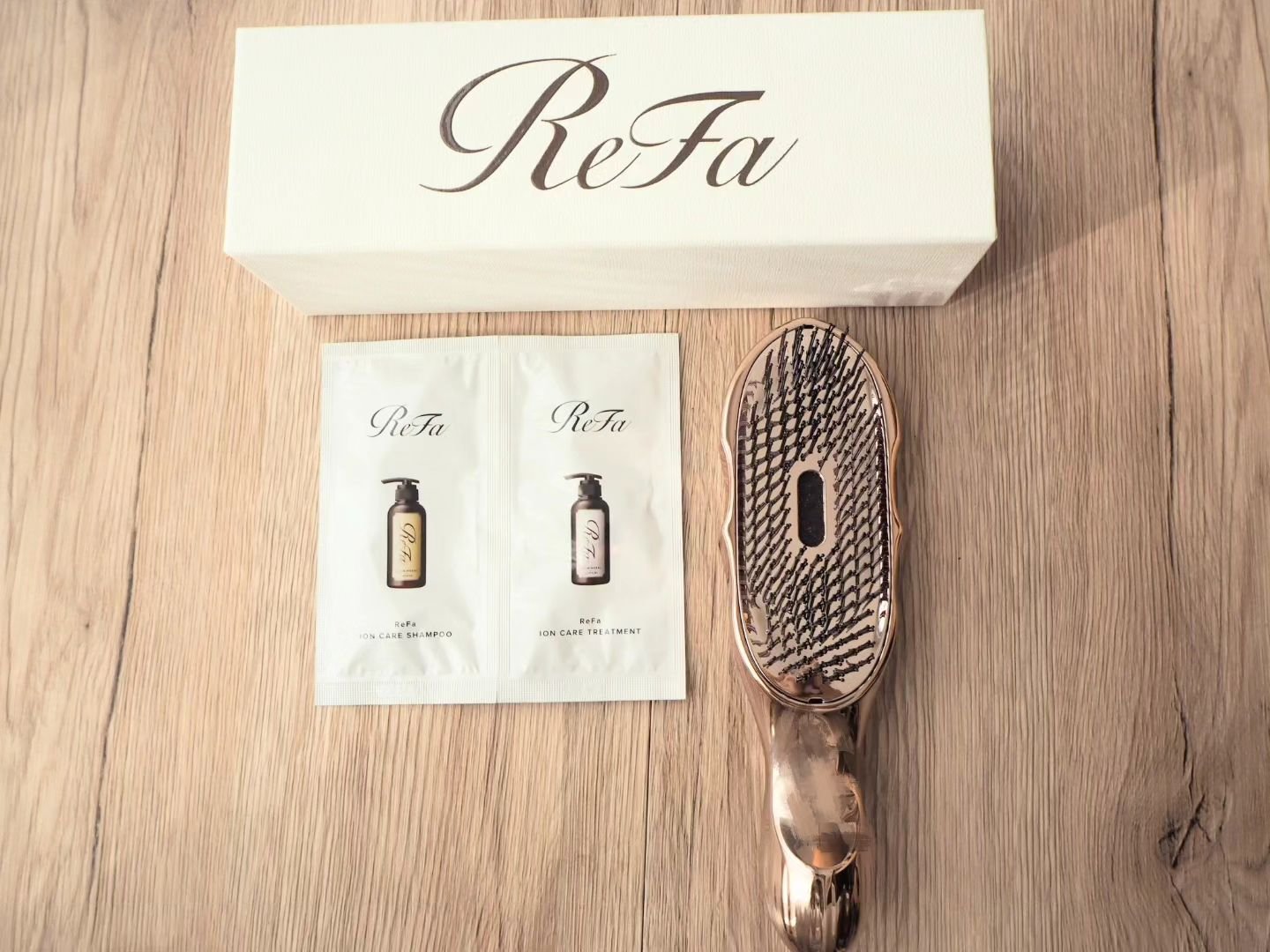 イオンケアブラシプレミアム/ReFa/スカルプブラシを使ったクチコミ（3枚目）