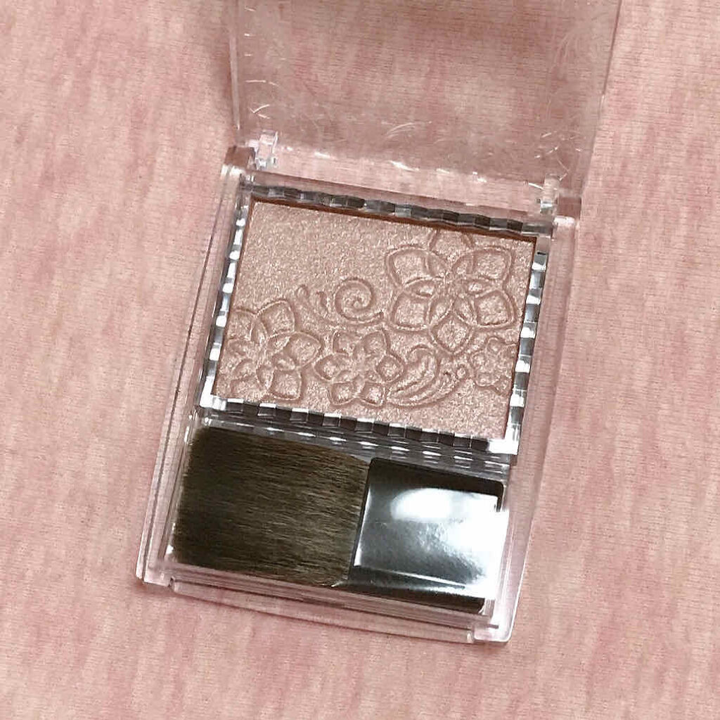 パールグロウチーク/CEZANNE/パウダーチークを使ったクチコミ（2枚目）