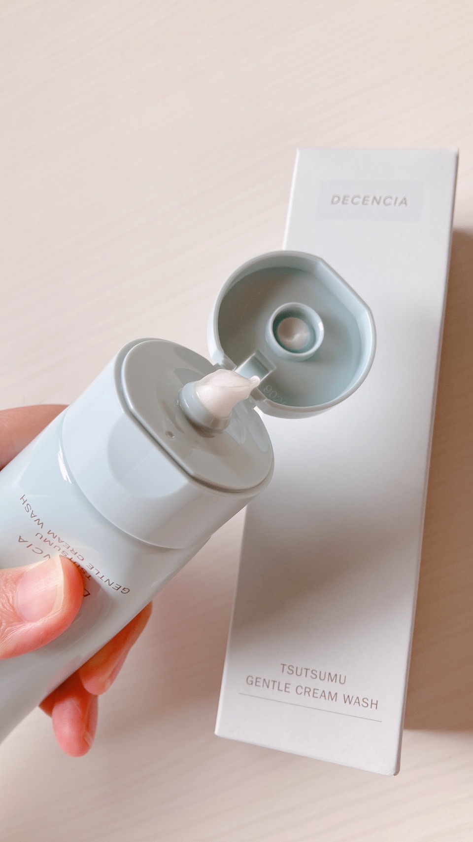 ディセンシア つつむ ジェントル クリームウォッシュ/DECENCIA/洗顔フォームを使ったクチコミ（1枚目）