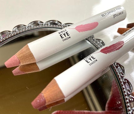 ジョイココ エアリーアイシャドウ/Joy.coco(ジョイココ)/単色アイシャドウを使ったクチコミ(3枚目)