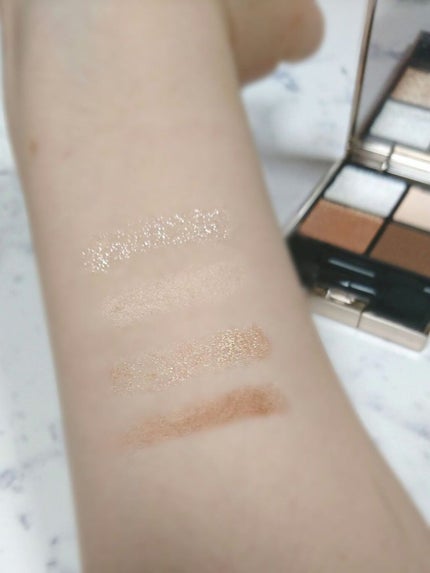 アイカラーレーション/LUNASOL/アイシャドウパレットを使ったクチコミ(3枚目)