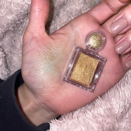 シャドーカスタマイズ/MAJOLICA MAJORCA/単色アイシャドウを使ったクチコミ(4枚目)