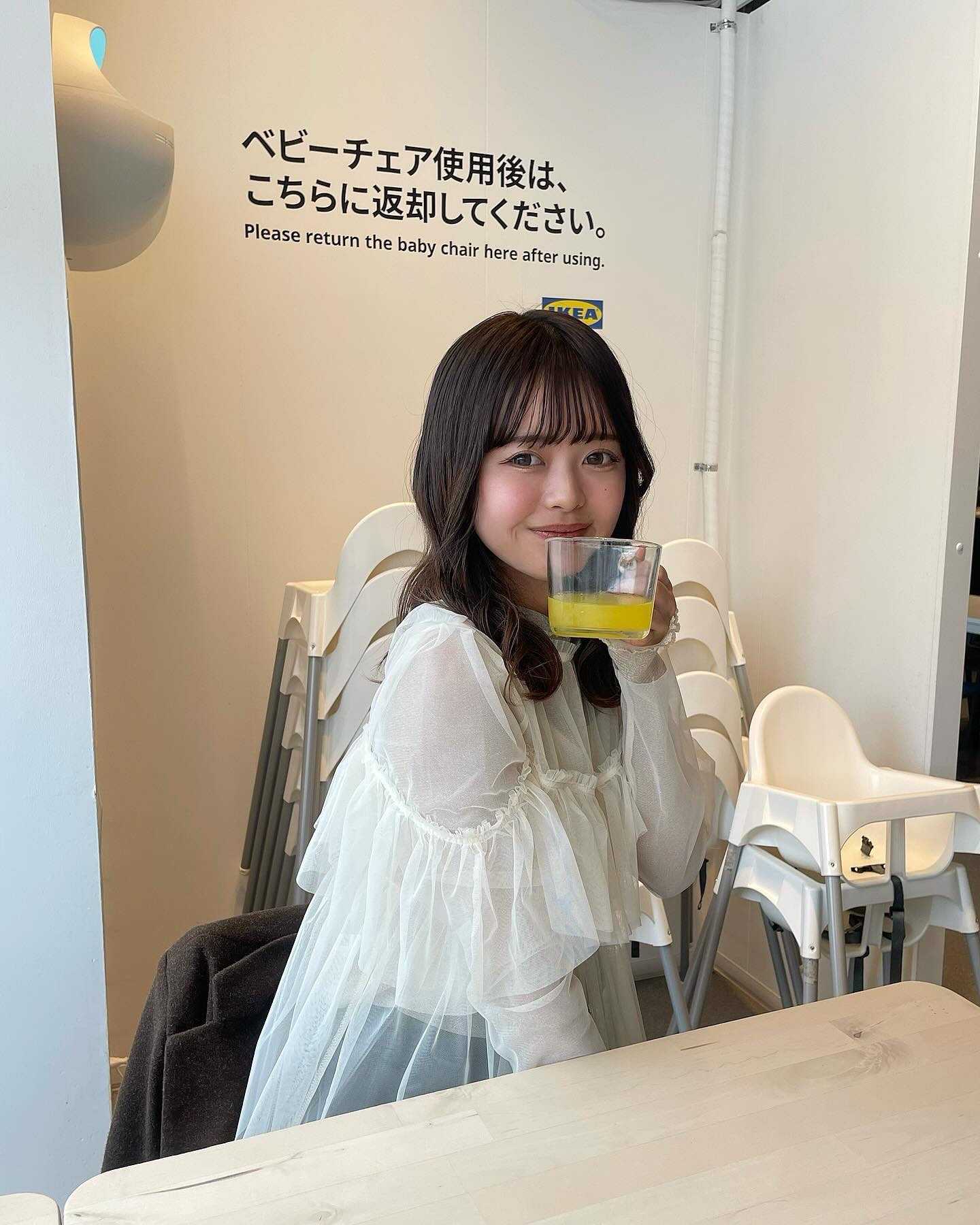  ︎︎
 ︎︎
最近出会ったコスメで
このアイシャドウが特に大好きだから
投稿でも残しちゃう😽💗

DAISY DOLLが大好きなんだけど
アイカラーパレットのシリーズは
発色もラメ感も上品だから
普段使いもできちゃうのが推しp