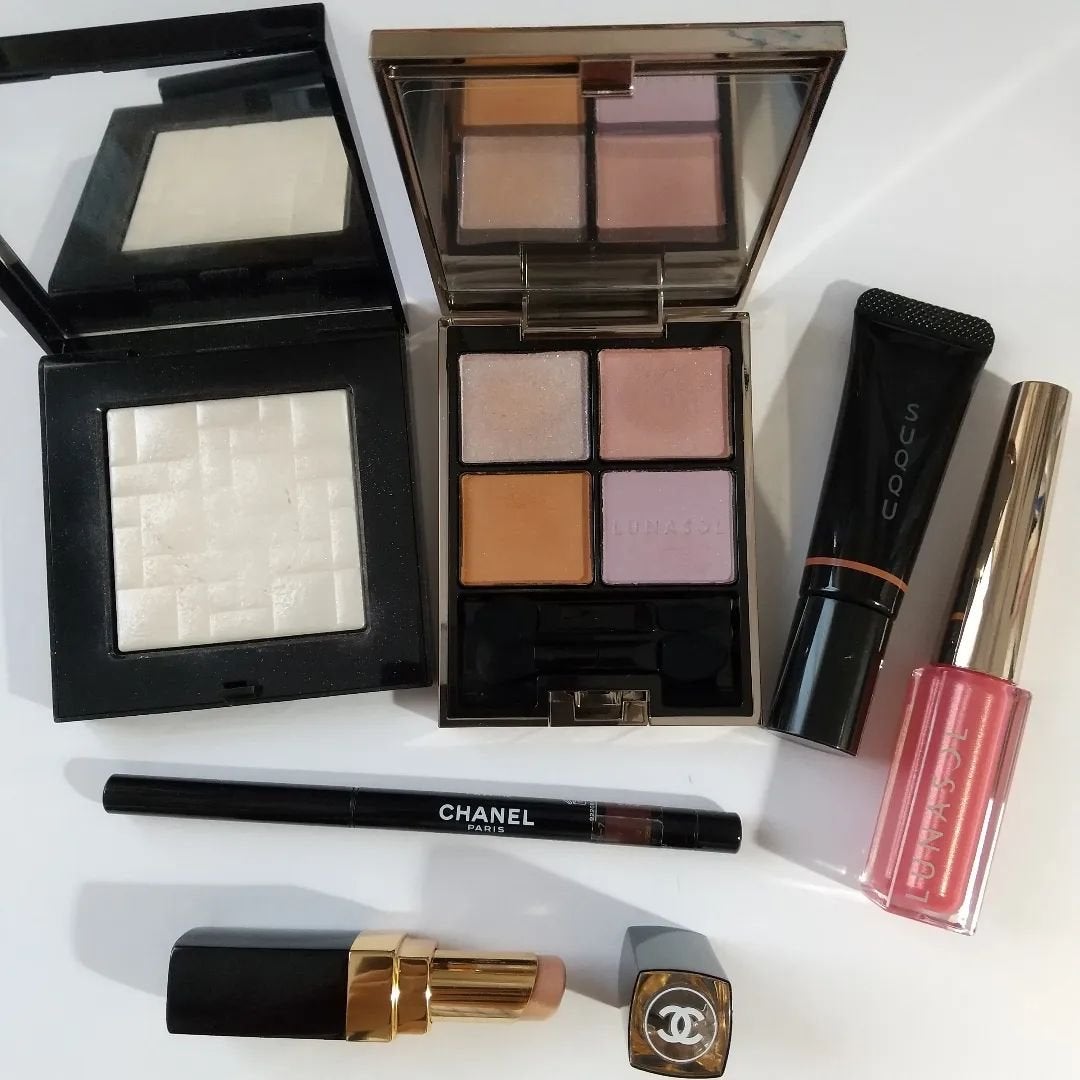 アイカラーレーション/LUNASOL/アイシャドウパレットを使ったクチコミ(1枚目)