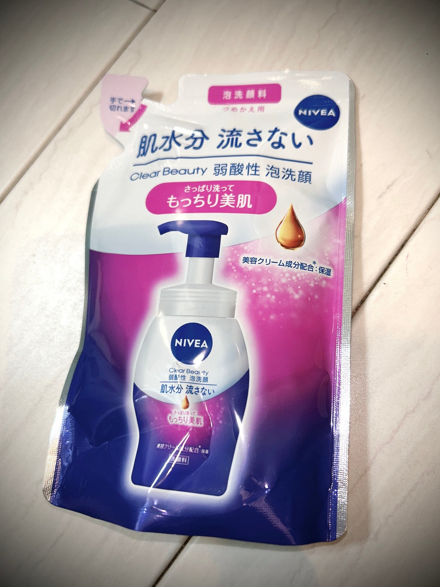 ニベア クリアビューティー弱酸性泡洗顔 もっちり美肌/ニベア/泡洗顔を使ったクチコミ(1枚目)