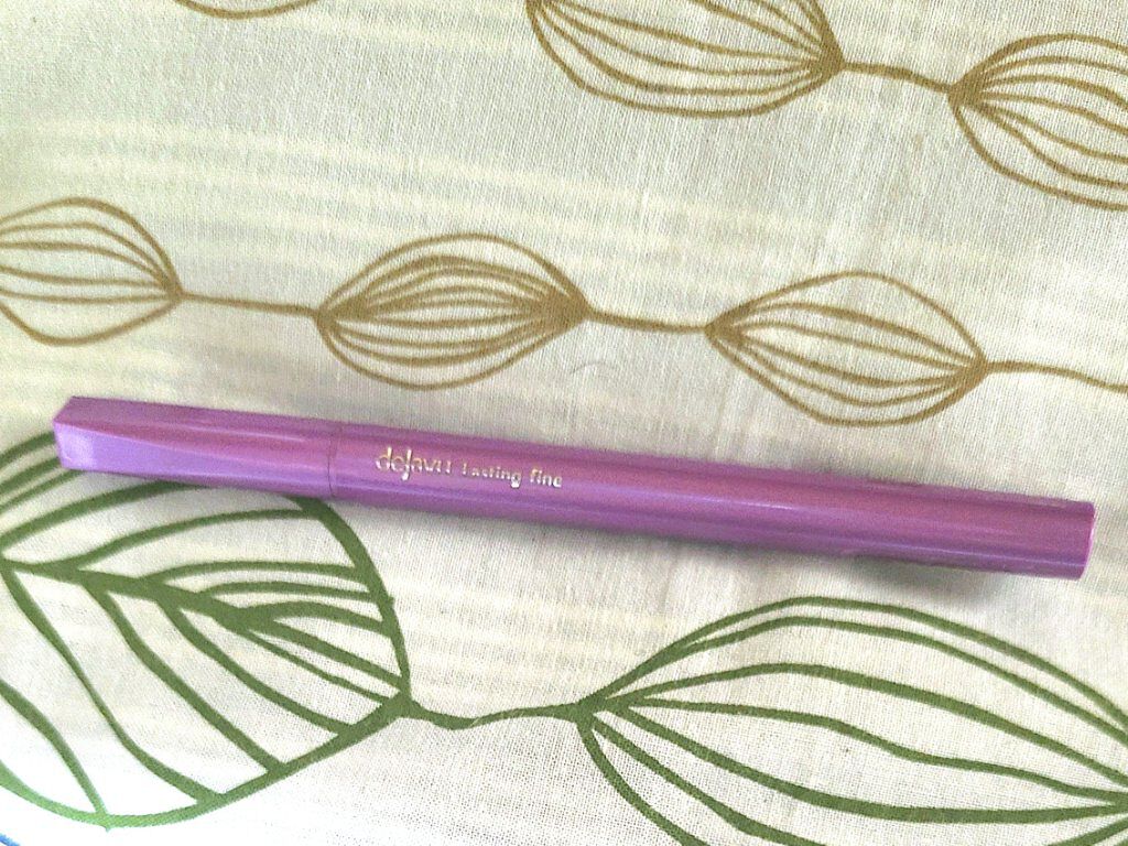 「密着アイライナー」ショート筆リキッド/デジャヴュ/リキッドアイライナーを使ったクチコミ（1枚目）