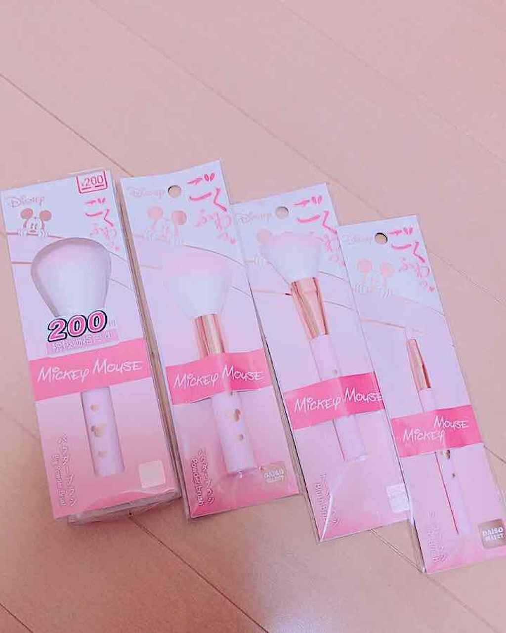 春姫 ファンデーションブラシ/DAISO/メイクブラシを使ったクチコミ（2枚目）