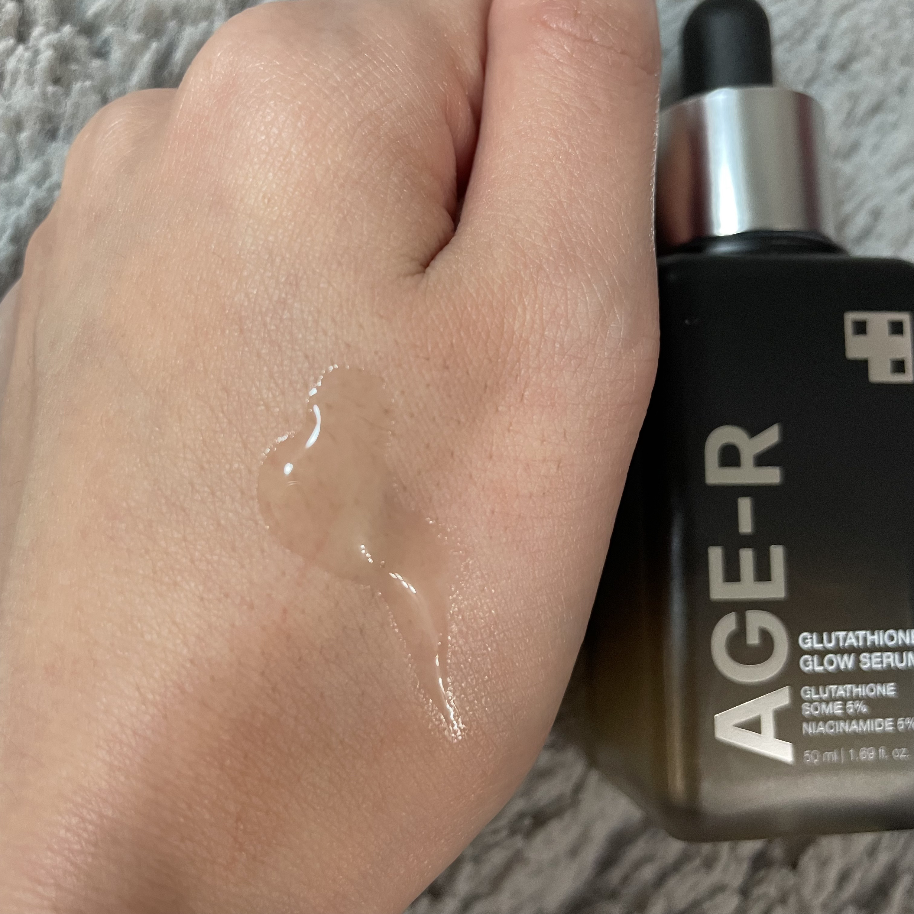 グルタチオングロウアンプル/MEDICUBE/美容液を使ったクチコミ（3枚目）