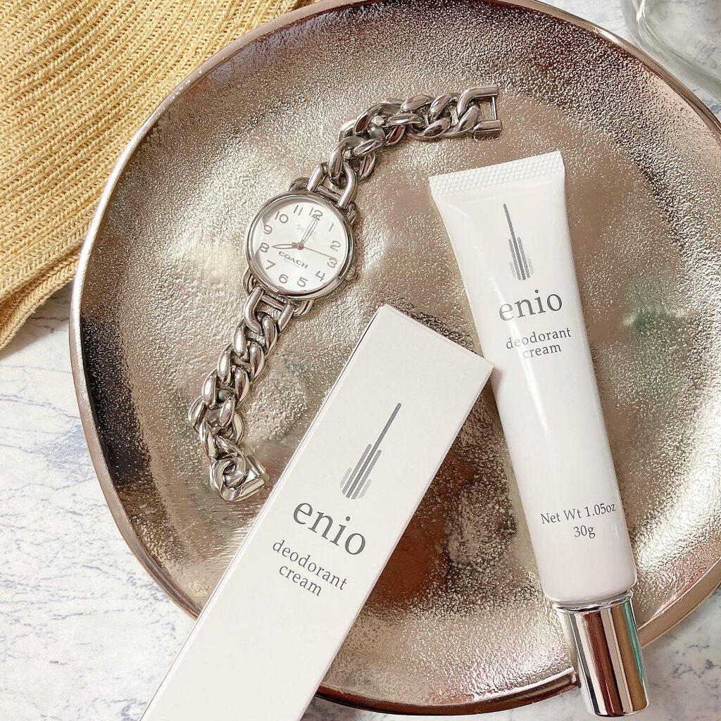 Rie_beauty on LIPS 「エニオデオドラントクリームはワキガ、汗臭に効果が認めれた医薬部..」(4枚目)