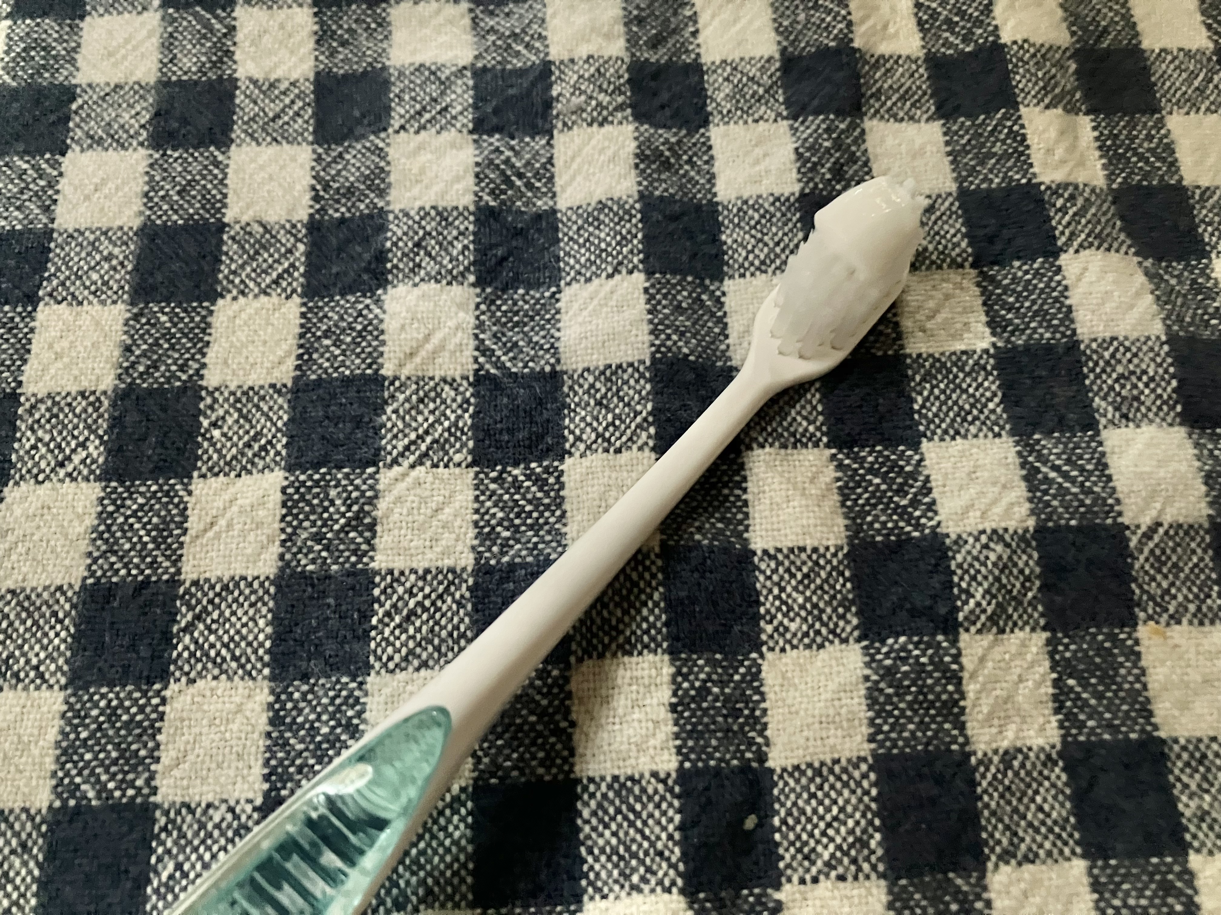 ピュオーラ ピュオーラ 薬用ハミガキのクチコミ「ピュオーラ
ストロングミントを使ってみました。

リニューアル発売されました！

いつもながら.....」（3枚目）