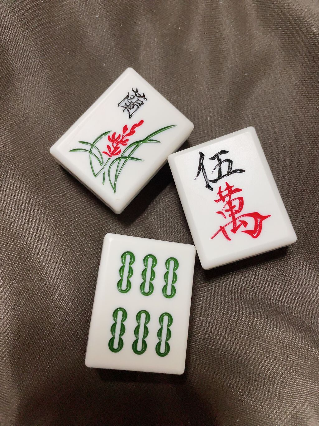 麻雀アイシャドウ 五萬【ウーワン】ピンクフラミンゴ/和粧/単色アイシャドウを使ったクチコミ（1枚目）