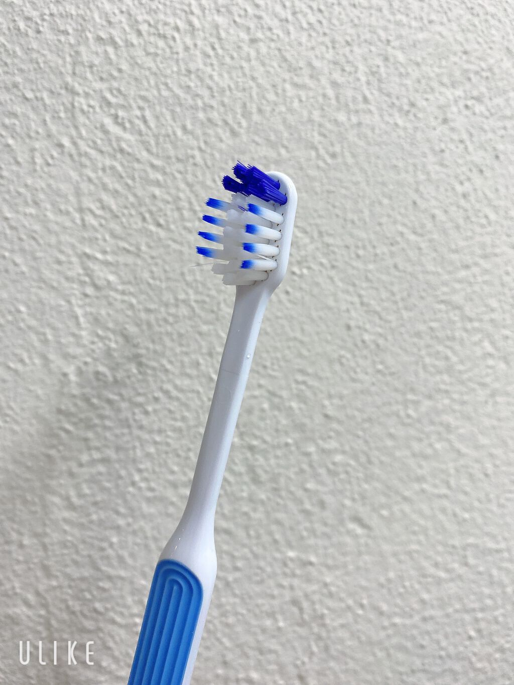 シュミテクト やさしく歯周ケアハブラシ 極細シルキー毛/シュミテクト/歯ブラシを使ったクチコミ(4枚目)