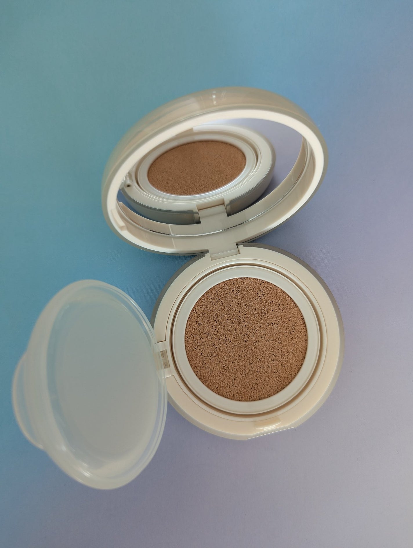 フィー クッションエッグフィットカバー/fwee/クッションファンデーションを使ったクチコミ(3枚目)