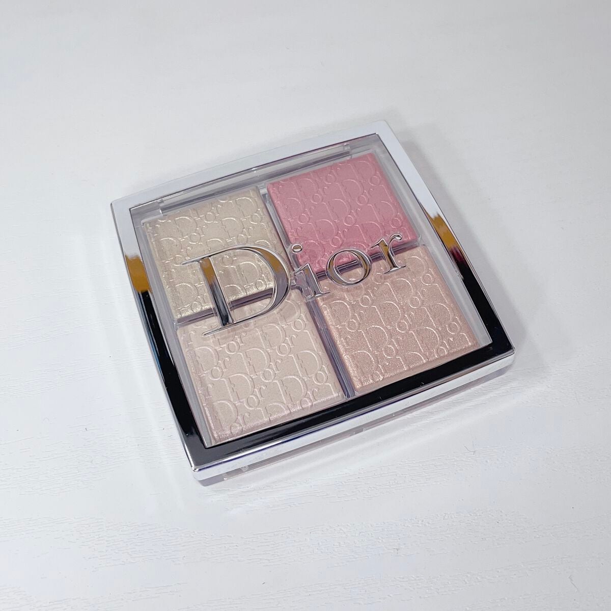 ディオール バックステージ フェイス グロウ パレット/Dior/ハイライトを使ったクチコミ(1枚目)