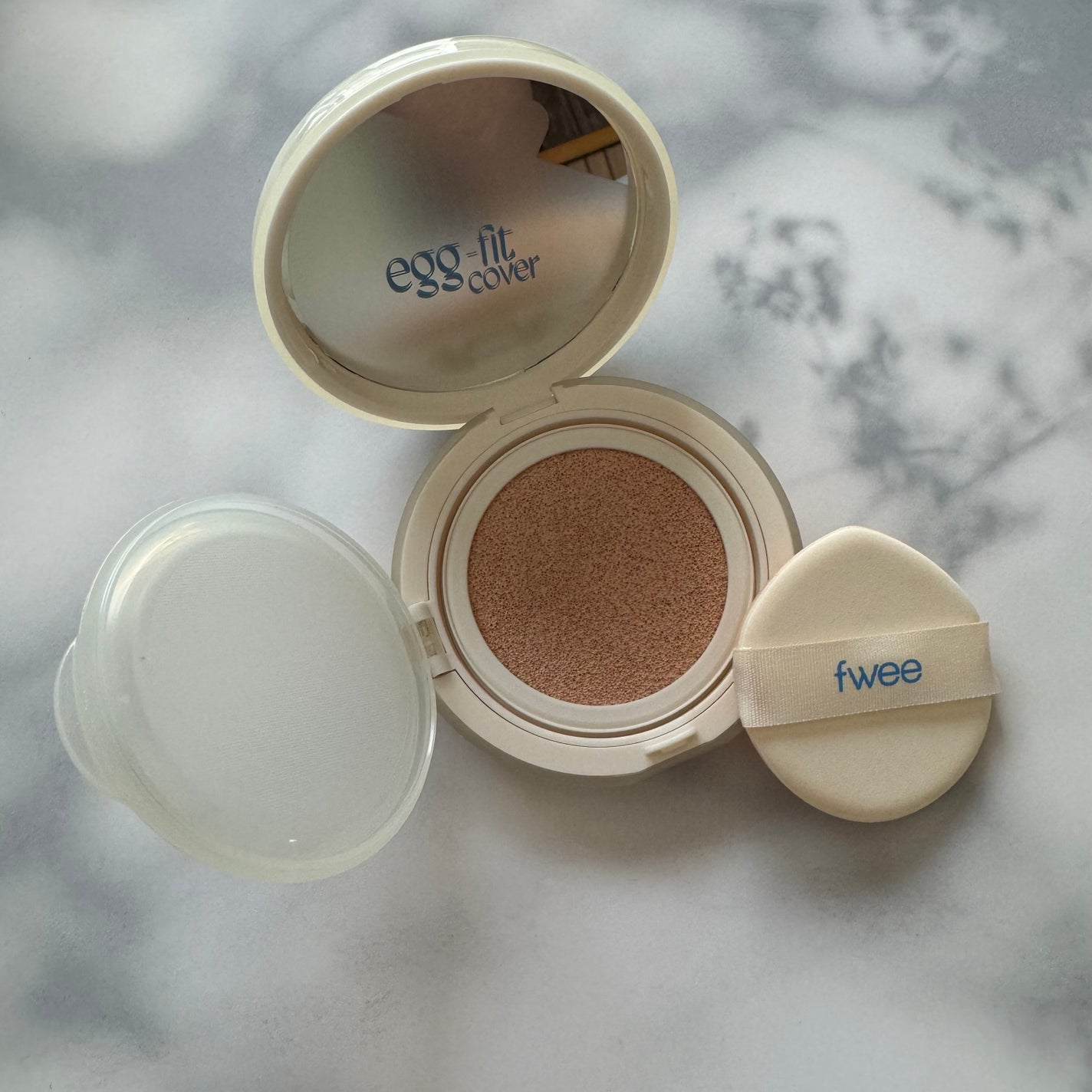 フィー クッションエッグフィットカバー/fwee/クッションファンデーションを使ったクチコミ(3枚目)