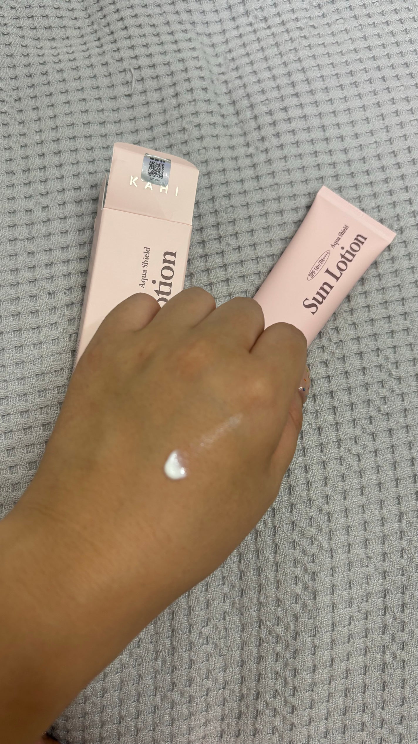アクアシールド日焼け止めローション/KAHI/日焼け止めローションを使ったクチコミ(3枚目)