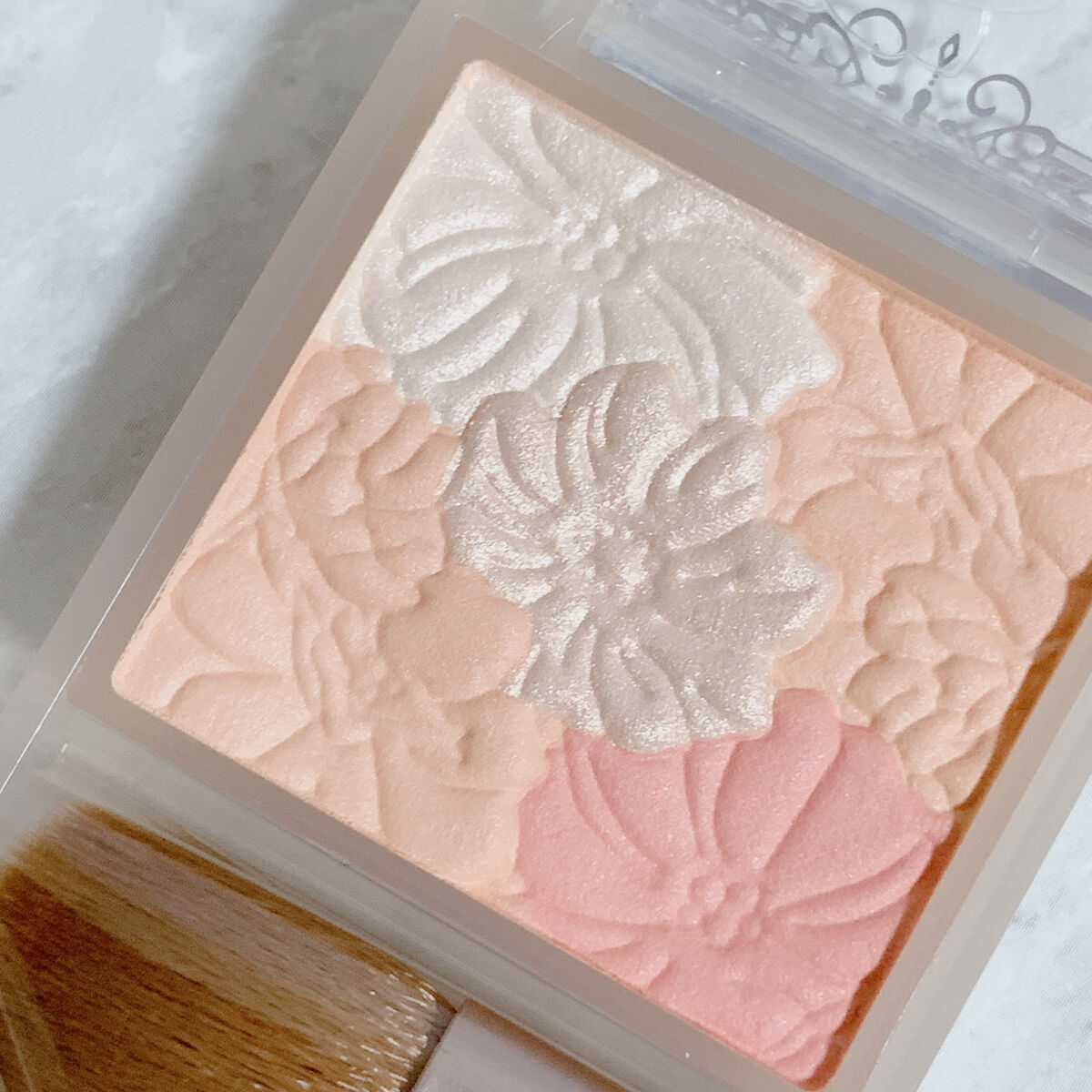 グロウフルールチークス（ブレンドタイプ）/キャンメイク/パウダーチークを使ったクチコミ（2枚目）