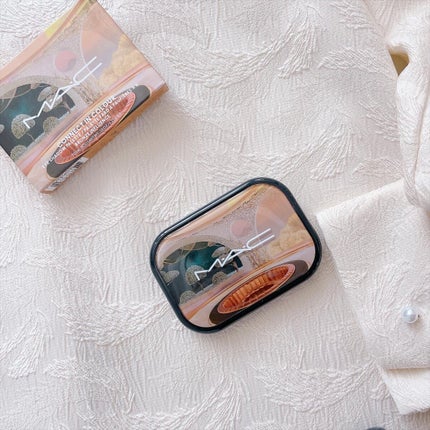 コネクト イン カラー アイシャドウ パレット × 6/M・A・C/アイシャドウパレットを使ったクチコミ(1枚目)