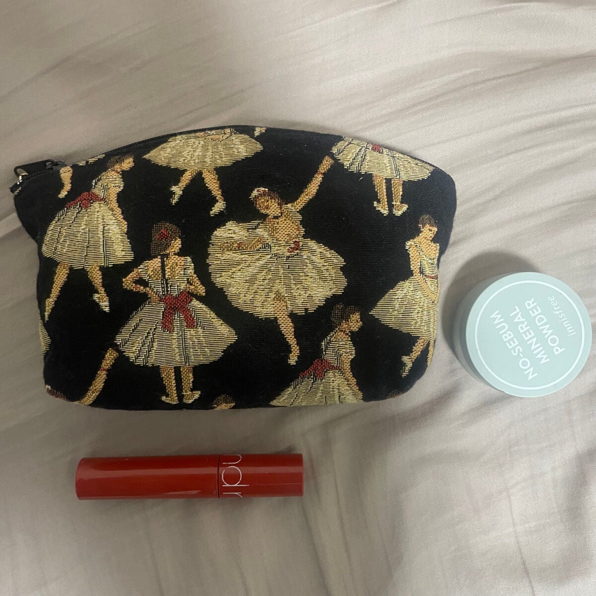 むみ on LIPS 「【愛用】可愛すぎるメイクポーチコスメ関係ないのですがお気に入り..」(2枚目)