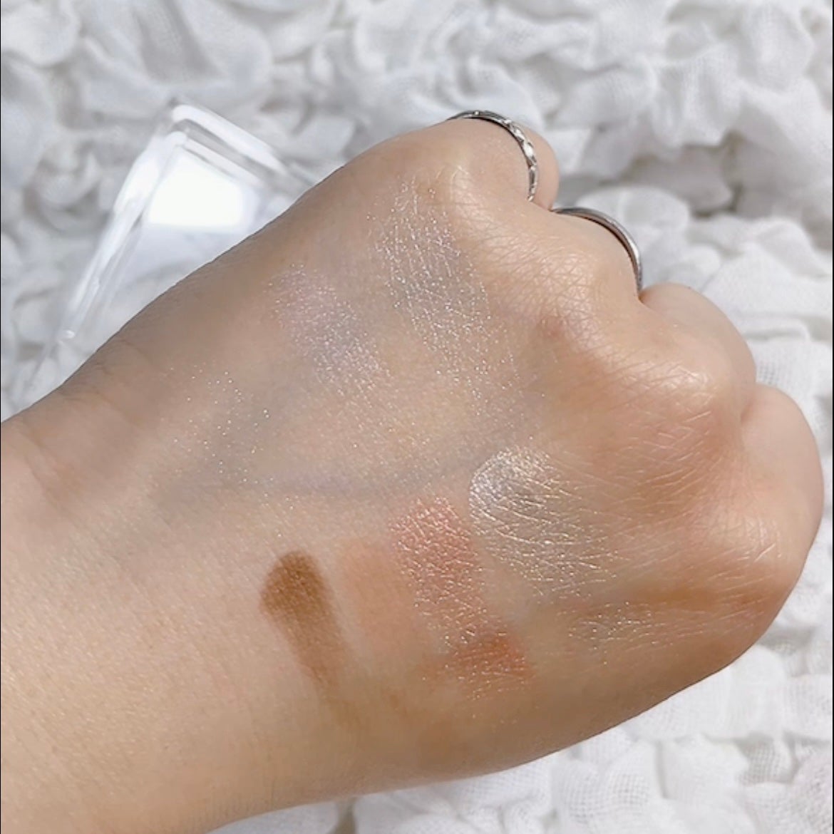 THE アイパレR/b idol/アイシャドウパレットを使ったクチコミ(4枚目)