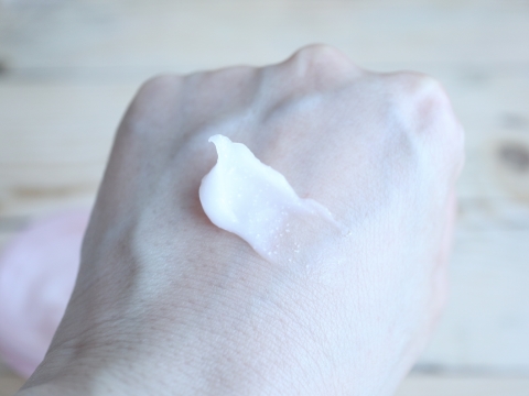 バウンシースリーピングマスク/LANEIGE/フェイスクリームを使ったクチコミ（3枚目）